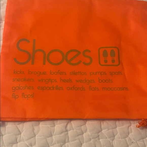 4/$20 - Picture 4 of 5